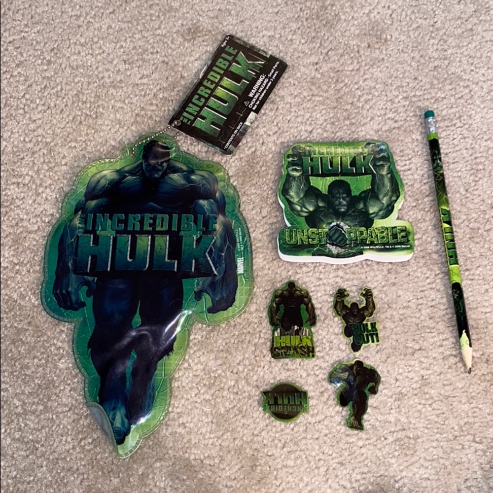 2008 The Incredible Hulk Pencil Pouch Set